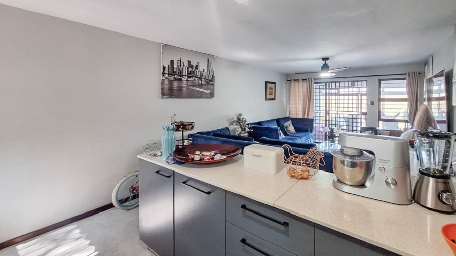 2 Bedroom Property for Sale in Kosmos North West